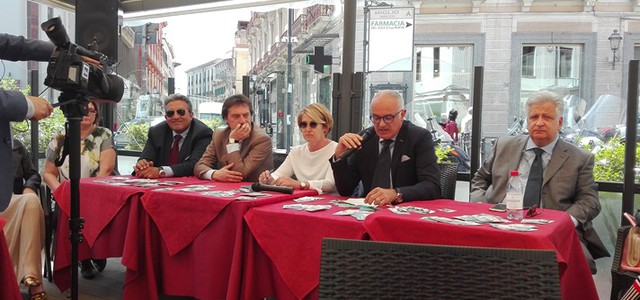 Benincasa: "Pd non sia diviso, o regaleremo il Paese"