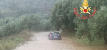 Maltempo in Calabria, oltre 300 interventi dei Vigili del Fuoco (FOTO)