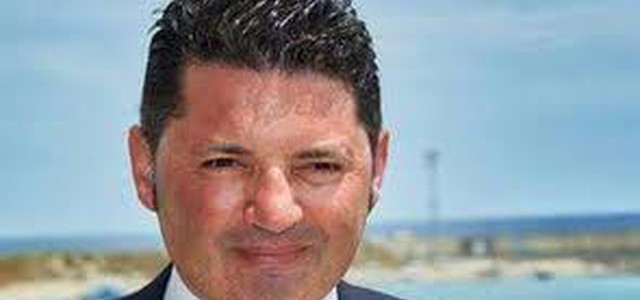 Riccio: "Zuccatelli offende i medici, la Cgil lo plaude e l’ordine resta in silenzio"