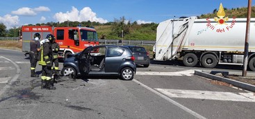 Incidente stradale sulla statale 280, ferita una donna