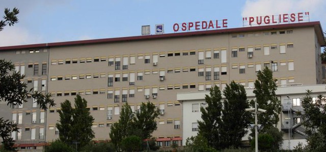 Direttori facenti funzione al Pugliese Ciaccio - La denuncia del Codacons