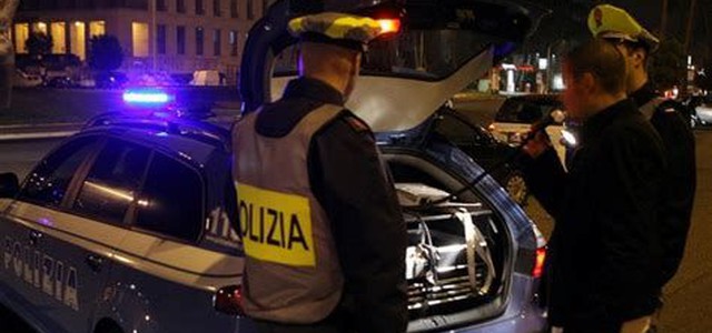 Controlli straordinari della Polizia con alcol test e drug test: 4 i denunciati