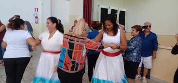 La Festa dei nonni si colora di nuova cultura Europea a Soverato con JUMP e L'Istituto Maria Ausiliatrice